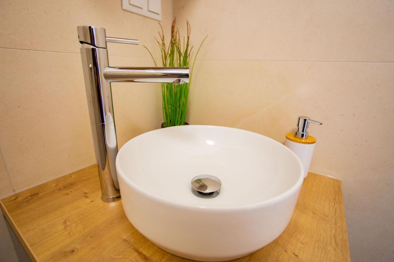 מוסטר Sky Penthouse Old Bridge With Sauna And Jacuzzi מראה חיצוני תמונה